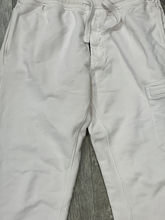 Load image into Gallery viewer, Khakis Size Medium
