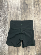 Load image into Gallery viewer, Tna Athletic Shorts Size Small 1/2
