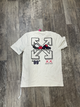 Load image into Gallery viewer, Off White T-shirt Size Large
