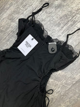 Load image into Gallery viewer, Princess Polly dress size M-L
