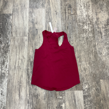 Load image into Gallery viewer, Lululemon Athletic Top Size Medium
