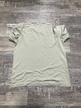 Load image into Gallery viewer, Lulu Lemon Long Sleeve Top Size Large
