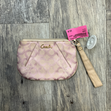 Load image into Gallery viewer, Coach Purse
