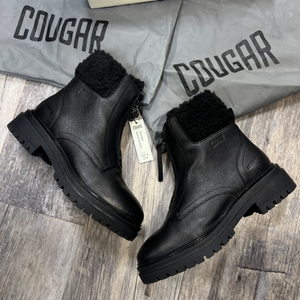 Women’s ‘Cougar’ Boots Size 7