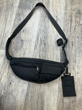 Load image into Gallery viewer, Purse
