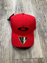 Load image into Gallery viewer, Hat
