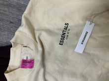 Load image into Gallery viewer, Fear of god Essentials size L brand new
