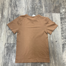 Load image into Gallery viewer, Skims T-Shirt Size Small
