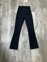 Load image into Gallery viewer, Lululemon Size XXS
