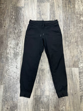 Load image into Gallery viewer, Lululemon Size M (8)

