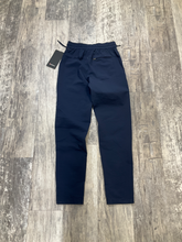 Load image into Gallery viewer, Lulu Lemon Athletic Pants Size Extra Small

