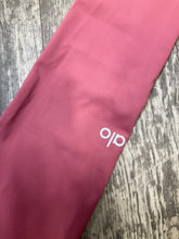 Load image into Gallery viewer, Alo pants size M
