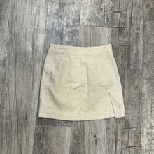 Load image into Gallery viewer, Lioness Short Skirt Size Small
