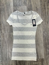 Load image into Gallery viewer, Tommy Hilfiger Short Sleeve Top Extra Extra Small
