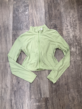 Load image into Gallery viewer, Aritzia Long Sleeve Top Size Large
