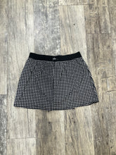 Load image into Gallery viewer, Alo skirt size M
