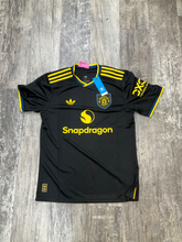 Load image into Gallery viewer, Adidas Short Sleeve Top Size Extra Large
