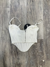 Load image into Gallery viewer, Babyboo Size XS
