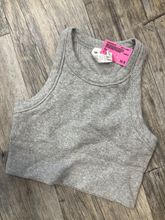 Load image into Gallery viewer, Alo Tank Top Size Small
