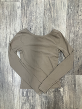 Load image into Gallery viewer, Golden Long Sleeve Top Size Extra Small
