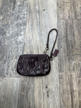 Load image into Gallery viewer, Coach Wallet AS IS
