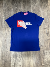 Load image into Gallery viewer, Diesel T-shirt Size Extra Large
