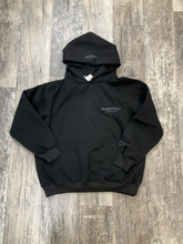 Load image into Gallery viewer, Essentials Sweater Size Medium
