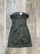 Load image into Gallery viewer, Aritzia Size XXS
