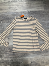 Load image into Gallery viewer, Burberry Long Sleeve Top Size Medium
