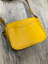 Load image into Gallery viewer, Coach Purse
