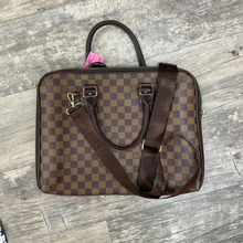 Load image into Gallery viewer, Purse
