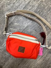 Load image into Gallery viewer, Purse

