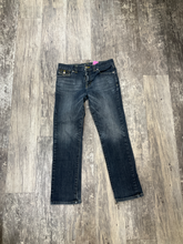 Load image into Gallery viewer, Burberry Denim Size 3/4 (27)
