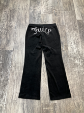 Load image into Gallery viewer, Juicy Couture Khakis Size Medium
