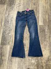 Load image into Gallery viewer, True Religion Denim Size 1 (25)
