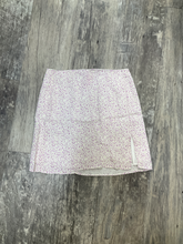 Load image into Gallery viewer, Sunday Best Short Skirt Size 0
