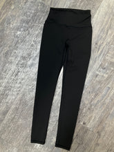 Load image into Gallery viewer, Alo pants
