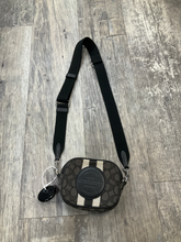 Load image into Gallery viewer, Coach Purse
