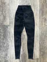Load image into Gallery viewer, Alo Womens Bottoms Leggings Extra Extra Small
