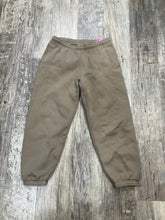 Load image into Gallery viewer, Aritzia Size M
