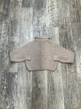 Load image into Gallery viewer, Wilfred Size XS
