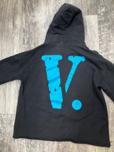Load image into Gallery viewer, Sweatshirt size medium
