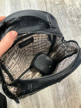 Load image into Gallery viewer, Juicy couture bag NWT
