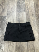 Load image into Gallery viewer, Brandy Melville Size S
