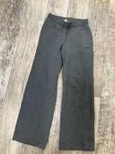 Load image into Gallery viewer, TNA pants size small
