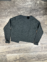 Load image into Gallery viewer, Gap Sweater Size Extra Small
