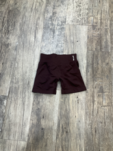 Load image into Gallery viewer, Athletic Shorts Size Small

