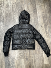 Load image into Gallery viewer, Tna Outerwear Extra Extra Small
