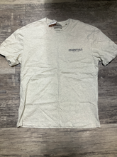 Load image into Gallery viewer, Essentials T-shirt Size Medium
