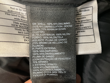 Load image into Gallery viewer, North Face Outerwear Size Small
